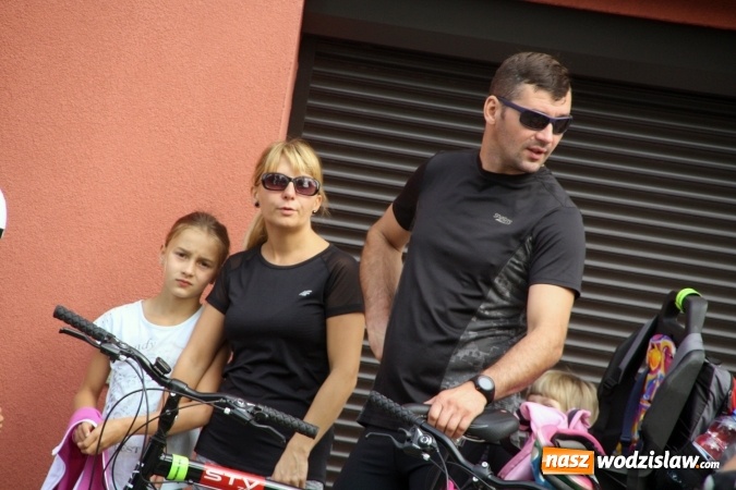 Zdjęcie w galerii na portalu naszwodzislaw.com: Ponad 130 cyklist&oacute;w wystartowało w rajdzie rowerowym urokliwymi zakątkami powiatu wodzisławskiego wiadomości z regionu