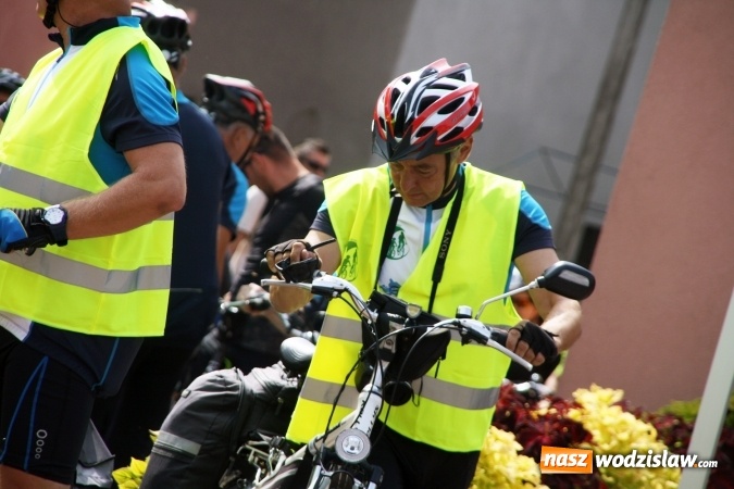 Zdjęcie w galerii na portalu naszwodzislaw.com: Ponad 130 cyklist&oacute;w wystartowało w rajdzie rowerowym urokliwymi zakątkami powiatu wodzisławskiego wiadomości z regionu