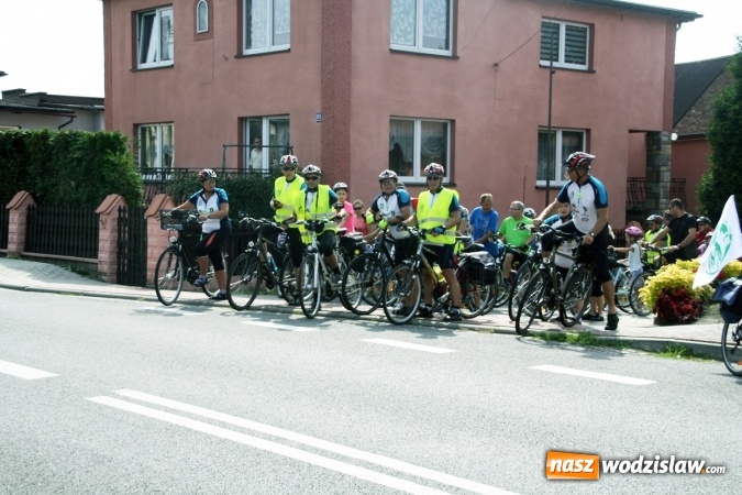 Zdjęcie w galerii na portalu naszwodzislaw.com: Ponad 130 cyklist&oacute;w wystartowało w rajdzie rowerowym urokliwymi zakątkami powiatu wodzisławskiego wiadomości z regionu