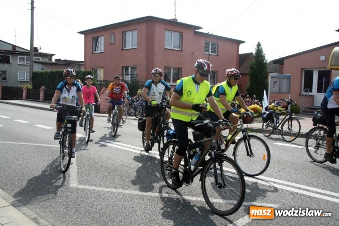 Zdjęcie w galerii na portalu naszwodzislaw.com: Ponad 130 cyklist&oacute;w wystartowało w rajdzie rowerowym urokliwymi zakątkami powiatu wodzisławskiego wiadomości z regionu