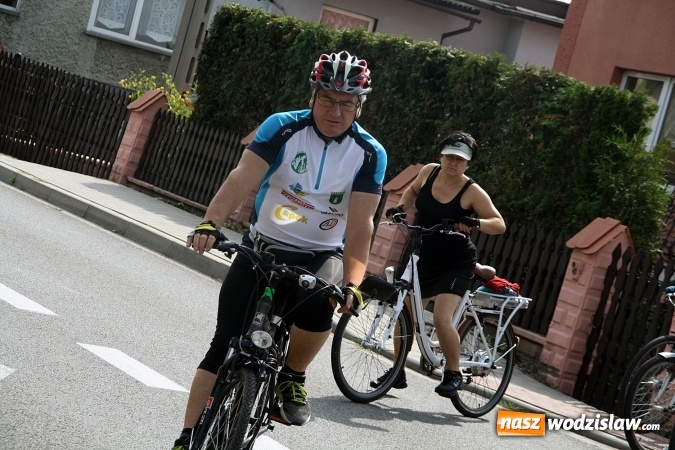 Zdjęcie w galerii na portalu naszwodzislaw.com: Ponad 130 cyklist&oacute;w wystartowało w rajdzie rowerowym urokliwymi zakątkami powiatu wodzisławskiego wiadomości z regionu