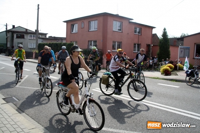 Zdjęcie w galerii na portalu naszwodzislaw.com: Ponad 130 cyklist&oacute;w wystartowało w rajdzie rowerowym urokliwymi zakątkami powiatu wodzisławskiego wiadomości z regionu