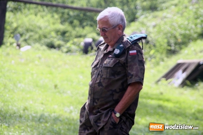 Zdjęcie w galerii na portalu naszwodzislaw.com: Oddali 10 strzał&oacute;w ku chwale Ojczyzny wiadomości z regionu