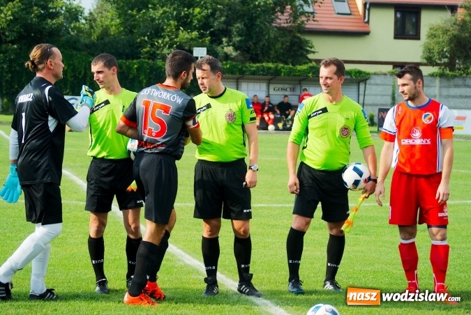 Zdjęcie w galerii na portalu naszwodzislaw.com: Udana inauguracja Syryni. Samobój kapitana pogrzebał szanse Tworkowa wiadomości z regionu