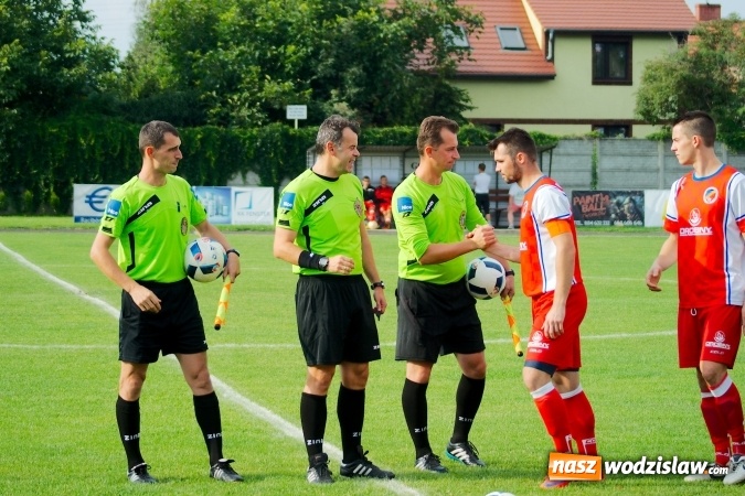 Zdjęcie w galerii na portalu naszwodzislaw.com: Udana inauguracja Syryni. Samobój kapitana pogrzebał szanse Tworkowa wiadomości z regionu