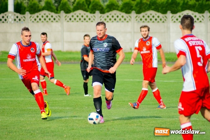 Zdjęcie w galerii na portalu naszwodzislaw.com: Udana inauguracja Syryni. Samobój kapitana pogrzebał szanse Tworkowa wiadomości z regionu