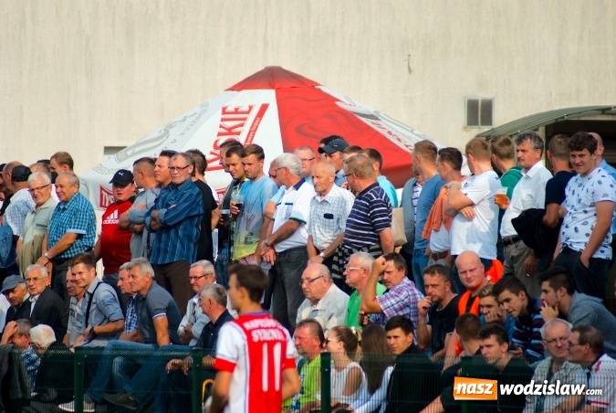 Zdjęcie w galerii na portalu naszwodzislaw.com: Udana inauguracja Syryni. Samobój kapitana pogrzebał szanse Tworkowa wiadomości z regionu