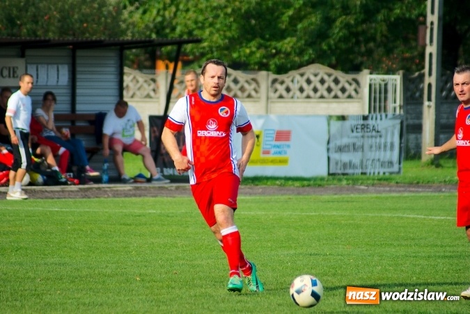 Zdjęcie w galerii na portalu naszwodzislaw.com: Udana inauguracja Syryni. Samobój kapitana pogrzebał szanse Tworkowa wiadomości z regionu