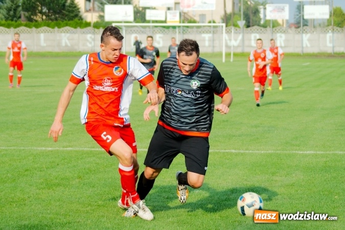 Zdjęcie w galerii na portalu naszwodzislaw.com: Udana inauguracja Syryni. Samobój kapitana pogrzebał szanse Tworkowa wiadomości z regionu