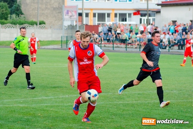 Zdjęcie w galerii na portalu naszwodzislaw.com: Udana inauguracja Syryni. Samobój kapitana pogrzebał szanse Tworkowa wiadomości z regionu