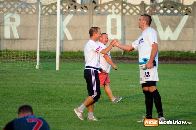 Zdjęcie w galerii na portalu naszwodzislaw.com: Udana inauguracja Syryni. Samobój kapitana pogrzebał szanse Tworkowa wiadomości z regionu