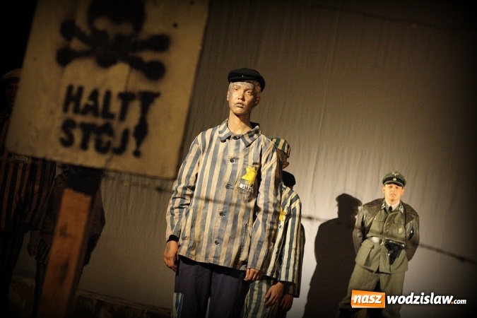 Zdjęcie w galerii na portalu naszwodzislaw.com: 92 dni o obozie koncentracyjnym w Rydułtowach. Przy RCK 