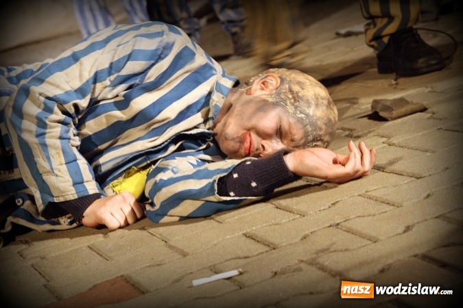 Zdjęcie w galerii na portalu naszwodzislaw.com: 92 dni o obozie koncentracyjnym w Rydułtowach. Przy RCK 