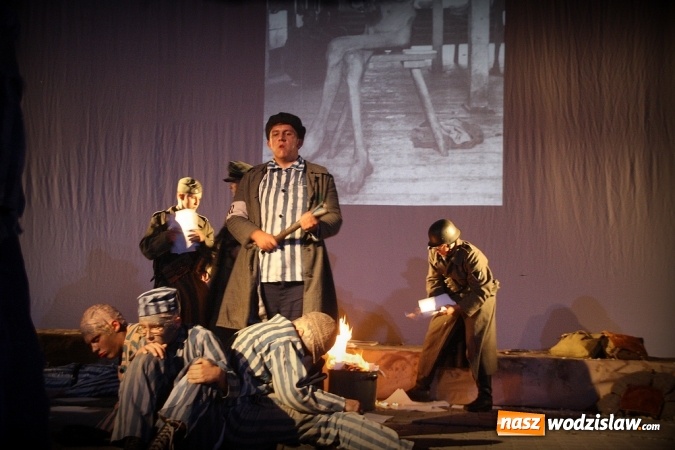 Zdjęcie w galerii na portalu naszwodzislaw.com: 92 dni o obozie koncentracyjnym w Rydułtowach. Przy RCK 