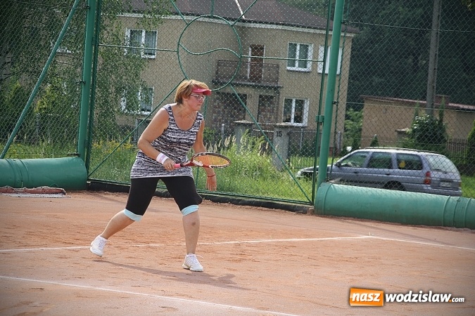 Zdjęcie w galerii na portalu naszwodzislaw.com: Turniej tenisa ziemnego na kortach La Mirage. Walczą o Puchar Starosty Wodzisławskiego  wiadomości z regionu