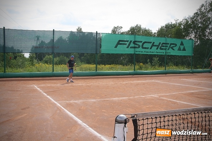 Zdjęcie w galerii na portalu naszwodzislaw.com: Turniej tenisa ziemnego na kortach La Mirage. Walczą o Puchar Starosty Wodzisławskiego  wiadomości z regionu