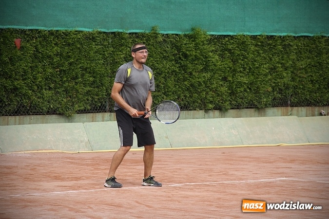 Zdjęcie w galerii na portalu naszwodzislaw.com: Turniej tenisa ziemnego na kortach La Mirage. Walczą o Puchar Starosty Wodzisławskiego  wiadomości z regionu