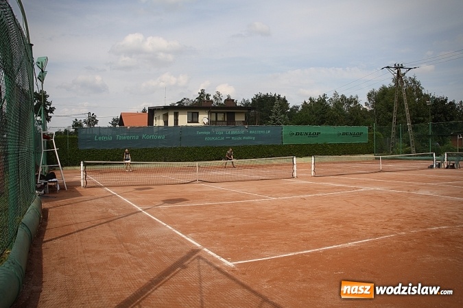 Zdjęcie w galerii na portalu naszwodzislaw.com: Turniej tenisa ziemnego na kortach La Mirage. Walczą o Puchar Starosty Wodzisławskiego  wiadomości z regionu