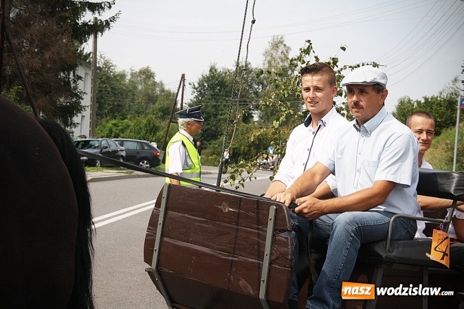 Zdjęcie w galerii na portalu naszwodzislaw.com: Maraton dożynkowy rozpoczęty. W Godowie dziękują za plony wiadomości z regionu