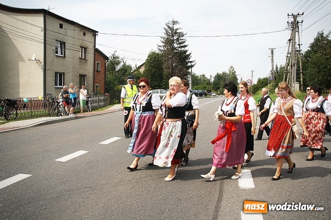 Zdjęcie w galerii na portalu naszwodzislaw.com: Maraton dożynkowy rozpoczęty. W Godowie dziękują za plony wiadomości z regionu