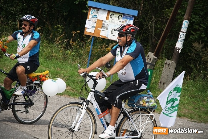 Zdjęcie w galerii na portalu naszwodzislaw.com: Maraton dożynkowy rozpoczęty. W Godowie dziękują za plony wiadomości z regionu
