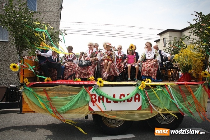 Zdjęcie w galerii na portalu naszwodzislaw.com: Maraton dożynkowy rozpoczęty. W Godowie dziękują za plony wiadomości z regionu