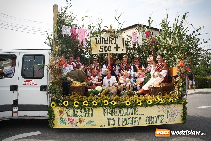 Zdjęcie w galerii na portalu naszwodzislaw.com: Maraton dożynkowy rozpoczęty. W Godowie dziękują za plony wiadomości z regionu