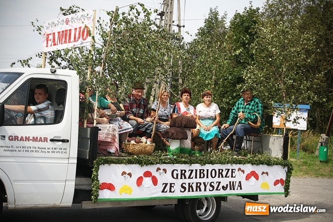 Zdjęcie w galerii na portalu naszwodzislaw.com: Maraton dożynkowy rozpoczęty. W Godowie dziękują za plony wiadomości z regionu