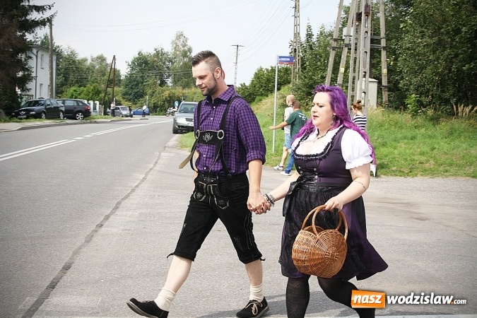 Zdjęcie w galerii na portalu naszwodzislaw.com: Maraton dożynkowy rozpoczęty. W Godowie dziękują za plony wiadomości z regionu