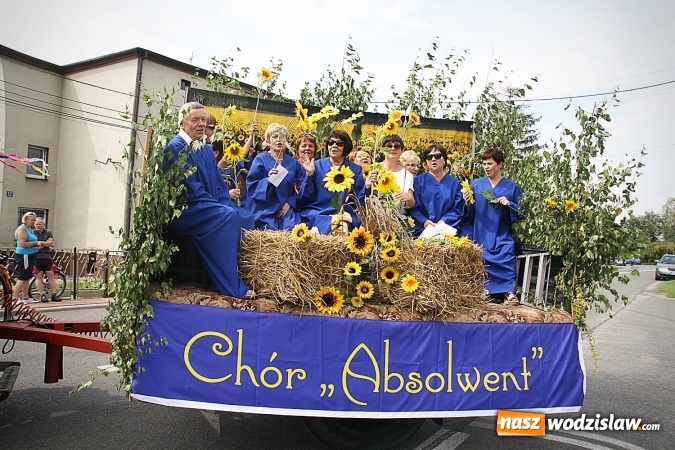 Zdjęcie w galerii na portalu naszwodzislaw.com: Maraton dożynkowy rozpoczęty. W Godowie dziękują za plony wiadomości z regionu