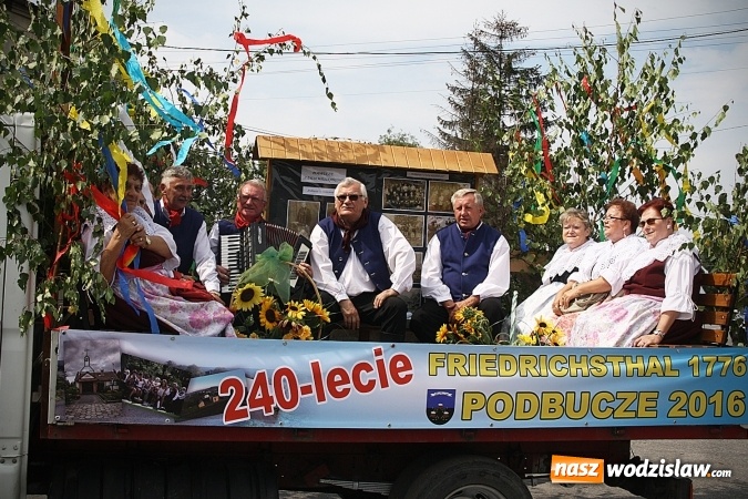 Zdjęcie w galerii na portalu naszwodzislaw.com: Maraton dożynkowy rozpoczęty. W Godowie dziękują za plony wiadomości z regionu