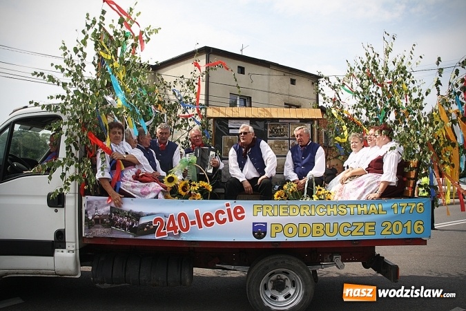 Zdjęcie w galerii na portalu naszwodzislaw.com: Maraton dożynkowy rozpoczęty. W Godowie dziękują za plony wiadomości z regionu