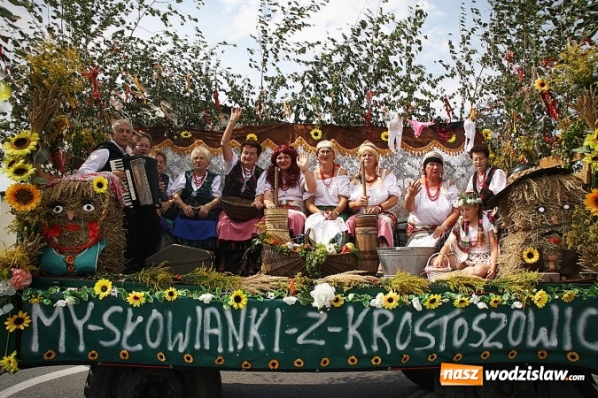 Zdjęcie w galerii na portalu naszwodzislaw.com: Maraton dożynkowy rozpoczęty. W Godowie dziękują za plony wiadomości z regionu