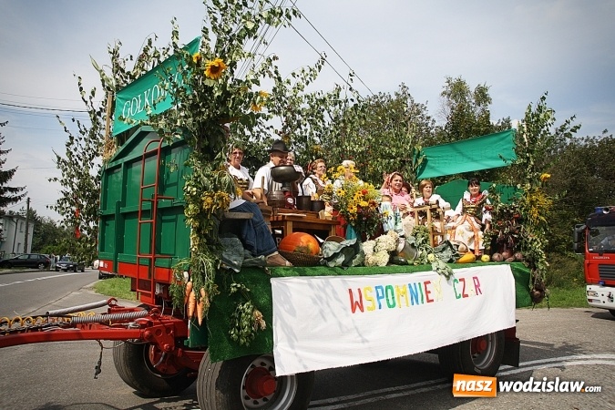 Zdjęcie w galerii na portalu naszwodzislaw.com: Maraton dożynkowy rozpoczęty. W Godowie dziękują za plony wiadomości z regionu