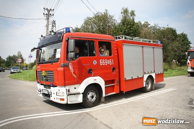 Zdjęcie w galerii na portalu naszwodzislaw.com: Maraton dożynkowy rozpoczęty. W Godowie dziękują za plony wiadomości z regionu