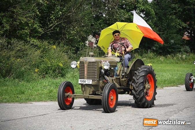 Zdjęcie w galerii na portalu naszwodzislaw.com: Maraton dożynkowy rozpoczęty. W Godowie dziękują za plony wiadomości z regionu