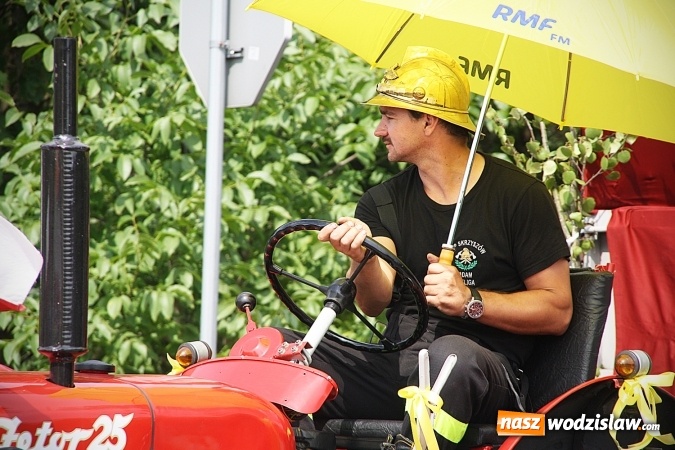 Zdjęcie w galerii na portalu naszwodzislaw.com: Maraton dożynkowy rozpoczęty. W Godowie dziękują za plony wiadomości z regionu