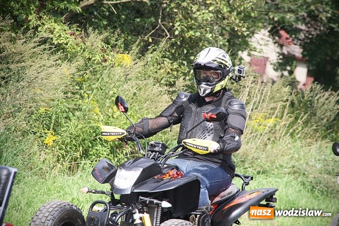 Zdjęcie w galerii na portalu naszwodzislaw.com: Maraton dożynkowy rozpoczęty. W Godowie dziękują za plony wiadomości z regionu