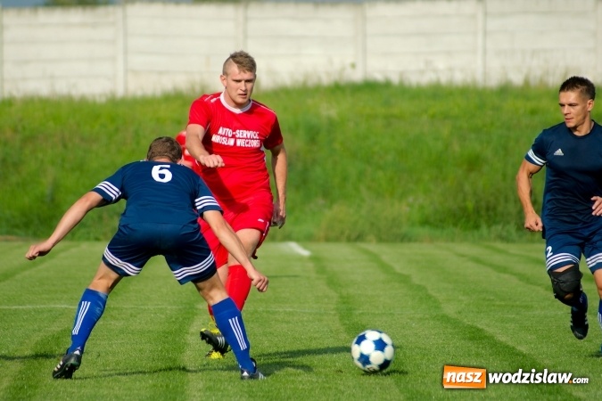 Zdjęcie w galerii na portalu naszwodzislaw.com: A klasa: Buk&oacute;w nie sprostał beniaminkowi z Kobyli wiadomości z regionu