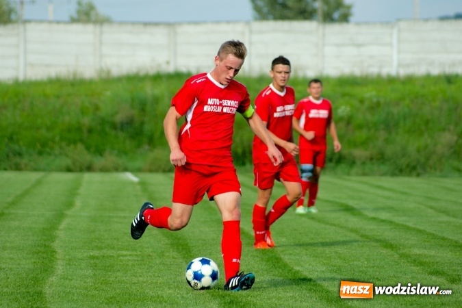 Zdjęcie w galerii na portalu naszwodzislaw.com: A klasa: Buk&oacute;w nie sprostał beniaminkowi z Kobyli wiadomości z regionu