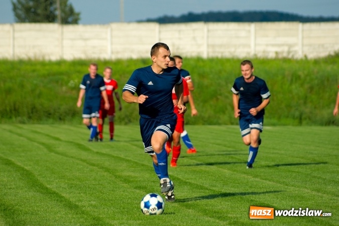 Zdjęcie w galerii na portalu naszwodzislaw.com: A klasa: Buk&oacute;w nie sprostał beniaminkowi z Kobyli wiadomości z regionu