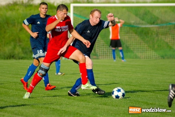 Zdjęcie w galerii na portalu naszwodzislaw.com: A klasa: Buk&oacute;w nie sprostał beniaminkowi z Kobyli wiadomości z regionu