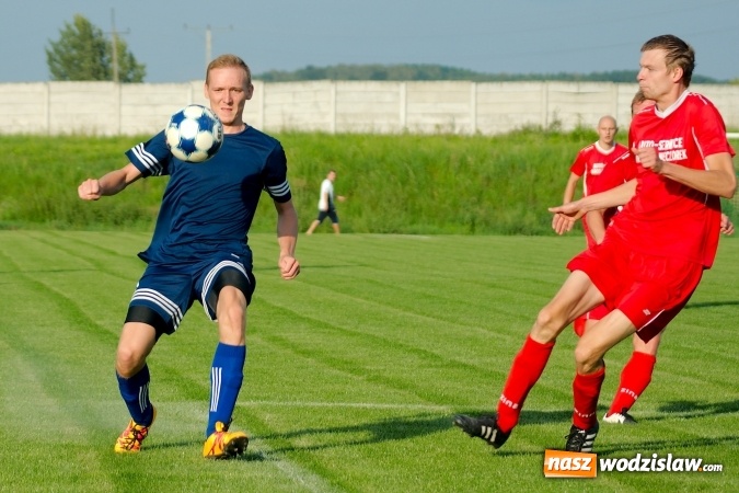 Zdjęcie w galerii na portalu naszwodzislaw.com: A klasa: Buk&oacute;w nie sprostał beniaminkowi z Kobyli wiadomości z regionu