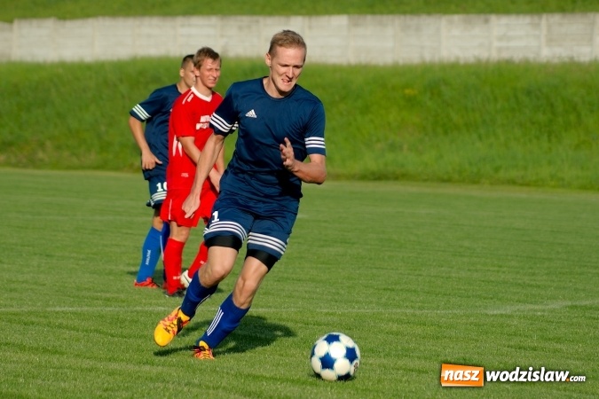 Zdjęcie w galerii na portalu naszwodzislaw.com: A klasa: Buk&oacute;w nie sprostał beniaminkowi z Kobyli wiadomości z regionu