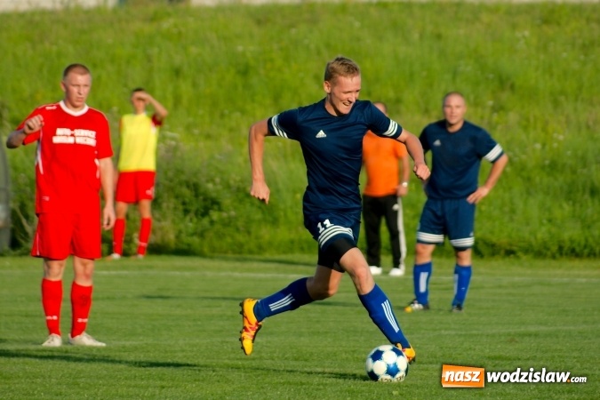 Zdjęcie w galerii na portalu naszwodzislaw.com: A klasa: Buk&oacute;w nie sprostał beniaminkowi z Kobyli wiadomości z regionu