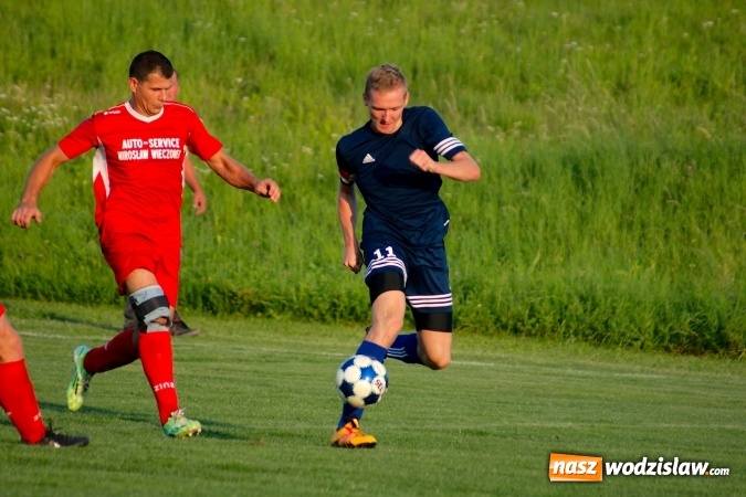 Zdjęcie w galerii na portalu naszwodzislaw.com: A klasa: Buk&oacute;w nie sprostał beniaminkowi z Kobyli wiadomości z regionu