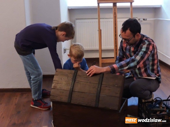 Zdjęcie w galerii na portalu naszwodzislaw.com: Młodzi wodzisławianie zamienili się w archeologów wiadomości z regionu