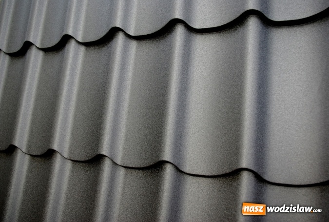 Zdjęcie w galerii na portalu naszwodzislaw.com: Rozszyfruj blachodachówkę i sprawdź, jak poznać jej jakość wiadomości z regionu
