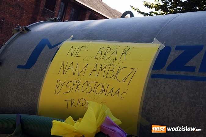 Zdjęcie w galerii na portalu naszwodzislaw.com: Dożynki 2016. Radlin świętuje wiadomości z regionu