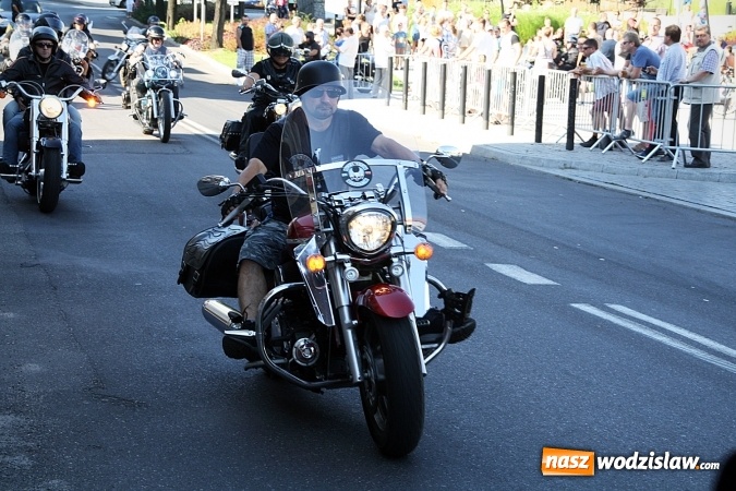 Zdjęcie w galerii na portalu naszwodzislaw.com: Parada motocykli przejechała ulicami Pszowa, Wodzisławia Śląskiego i Rydułt&oacute;w wiadomości z regionu